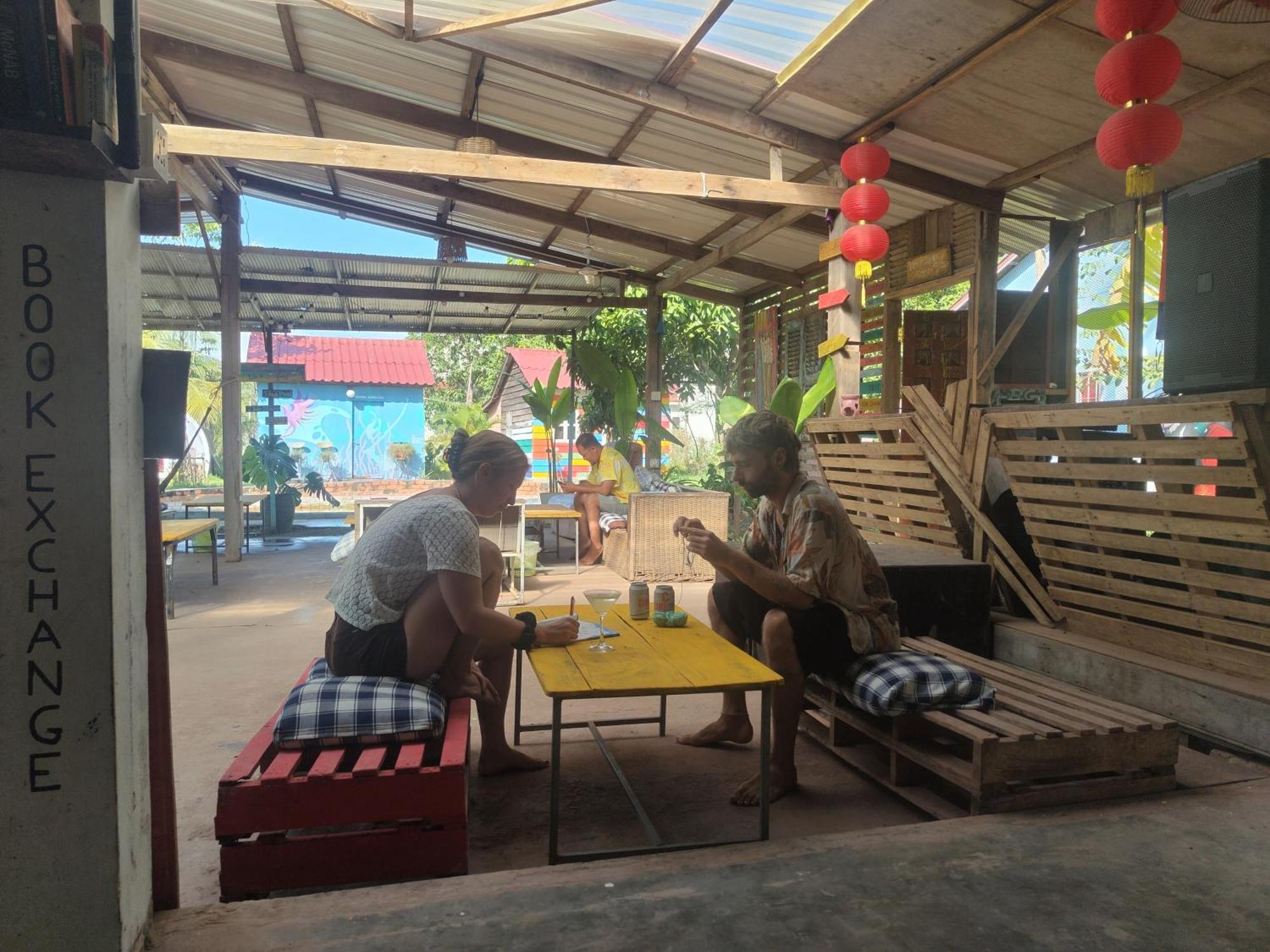 The Bear Bungalow Kampot Exterior foto