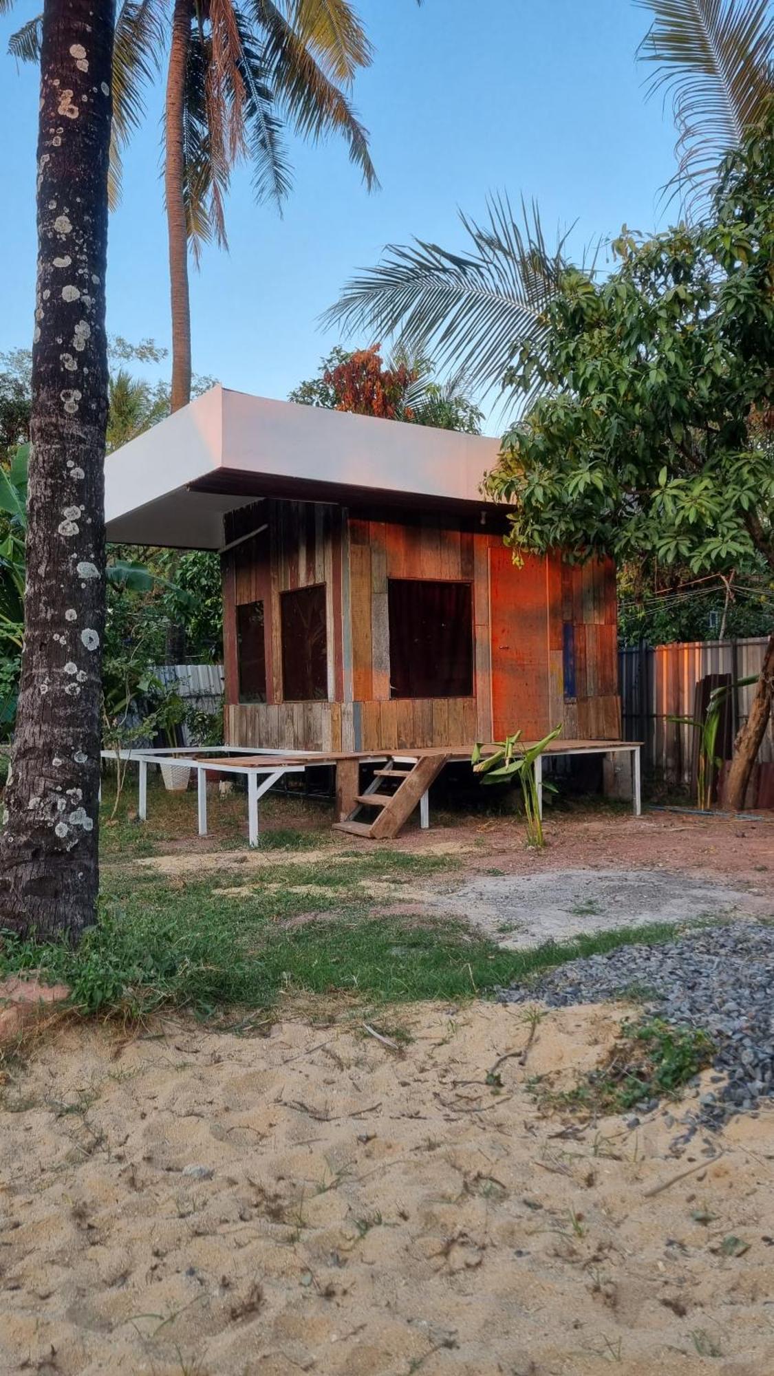 The Bear Bungalow Kampot Exterior foto